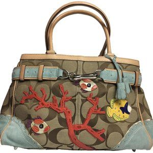 COACH Signature C Fish Coral Applique Large LTD ED